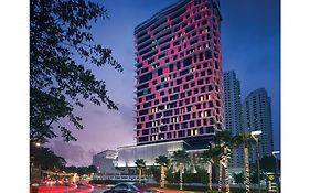 加拉歪路g酒店